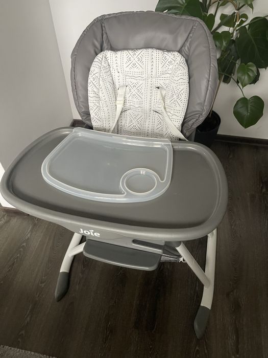 Scaun de masa Joie 3 in 1 Mimzy Spin (0-3 ani sau pana la 15 kg)