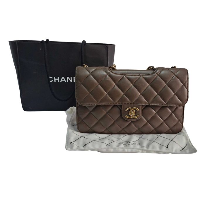 Liquid Money vinde  - Poseta Chanel Perfect Edge Flap Bag – Large