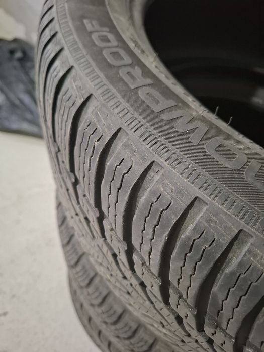 wr snowproof nokian
 225 50 R18 
anvelope iarna 
Dot 2019
Profil super