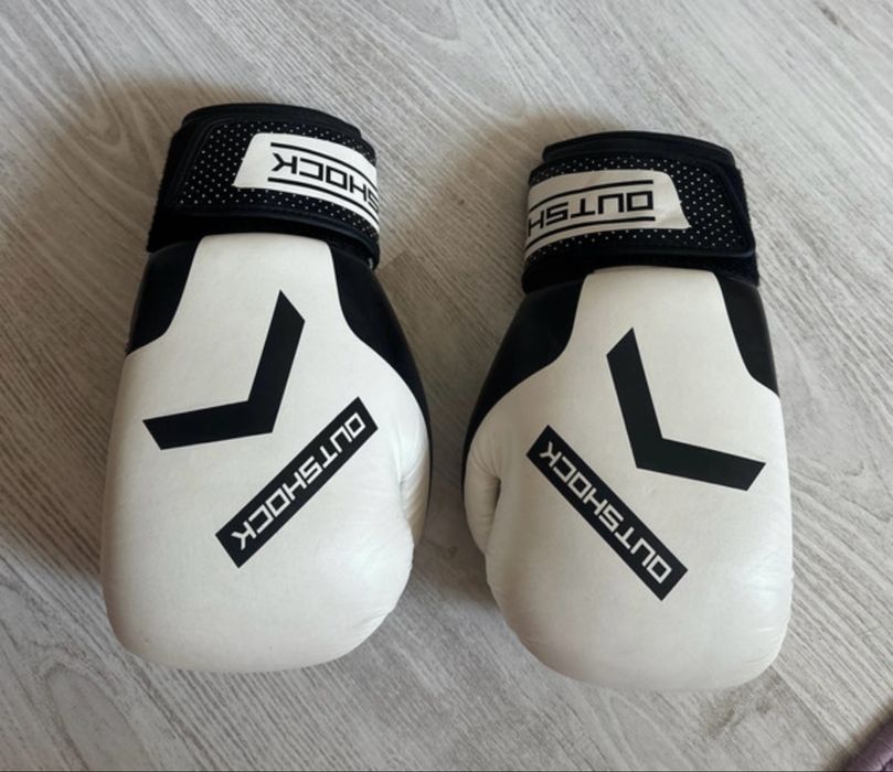 Manusi box universale