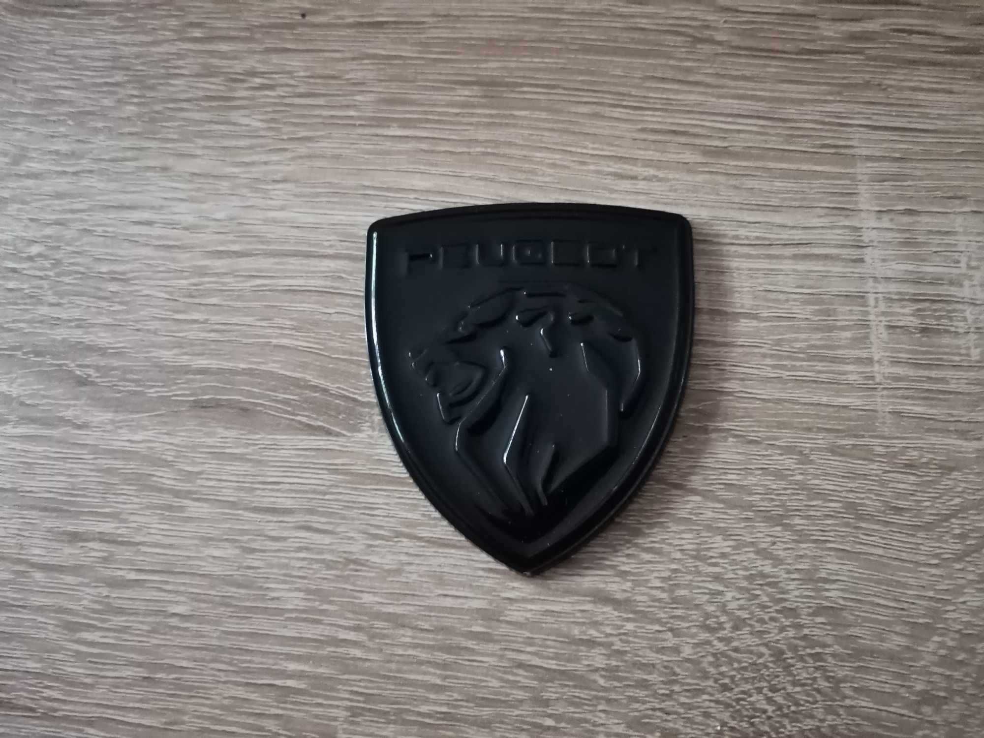 металнa черна емблема Пежо Peugeot с новото лого