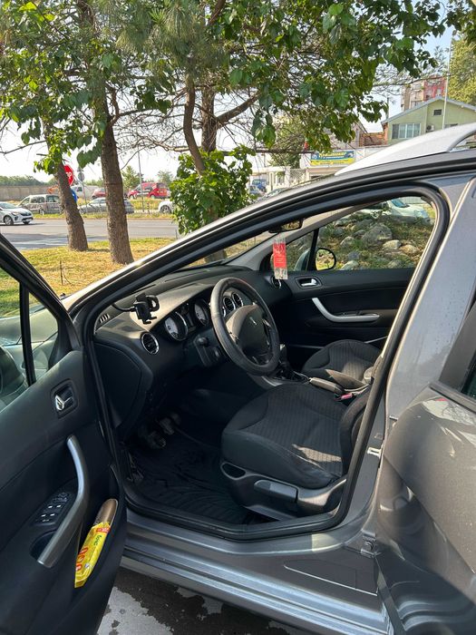 Peugeot 308 SW отлично подържано