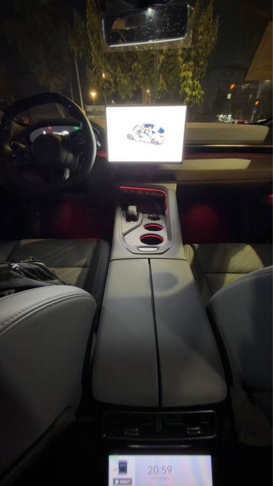 zekeer 001 yuu pazitsa