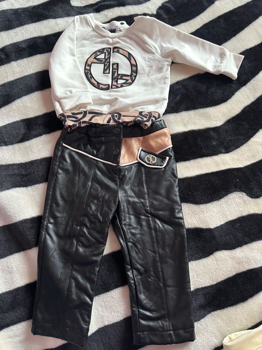 Алеса мини кожен клин и тениски