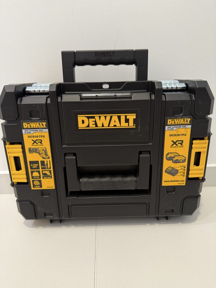 Dewalt DCS367P2, fierastrau sabie cu acumulator de 5ah 18v