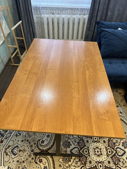 Стол 120х80 в хорошем состоянии