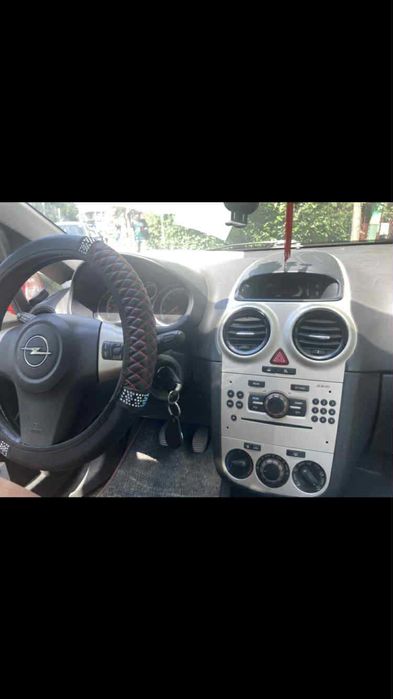 Vand opel corsa acte la zi