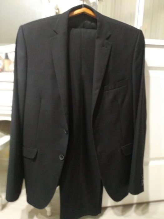 Черный костюм, размер 46, на высокий рост, производство Турция