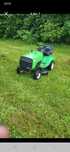 Tractoras tuns iarba