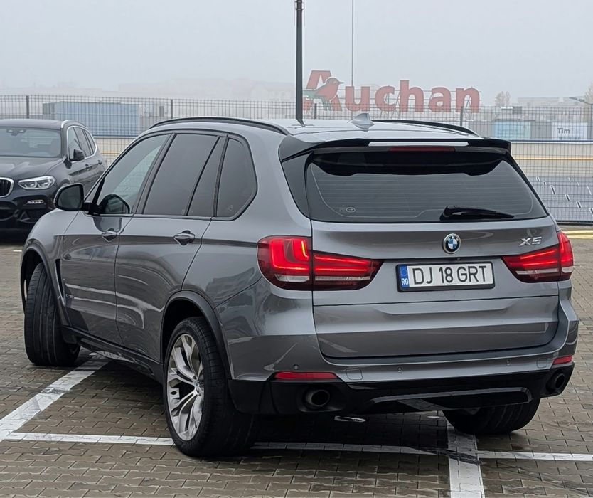 BMW X5 F15.