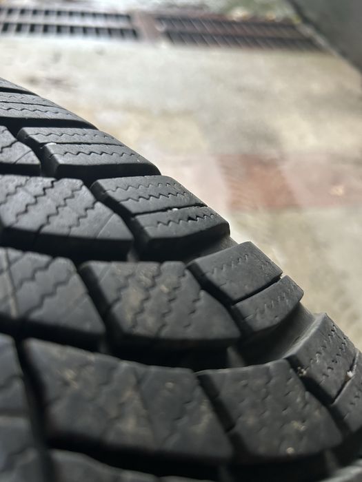 Anvelope de iarna  Bridgestone 195 65 15