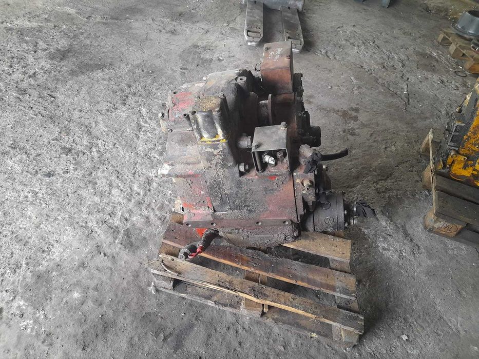 Cutie de viteze Hanomag 423 incarcator frontal Hanomag 50E