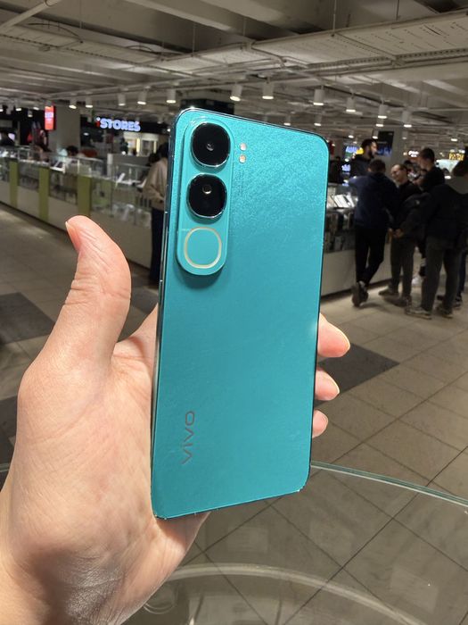 Vivo V40 lite 8/128Gb в идеале