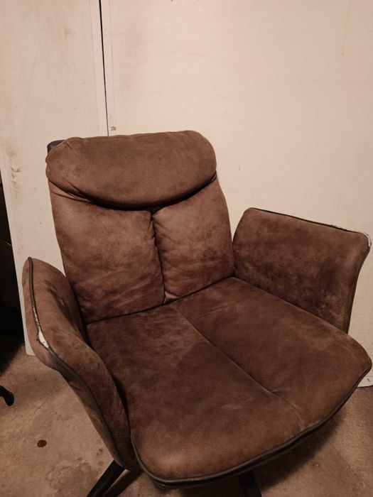 Удобни и меки столове