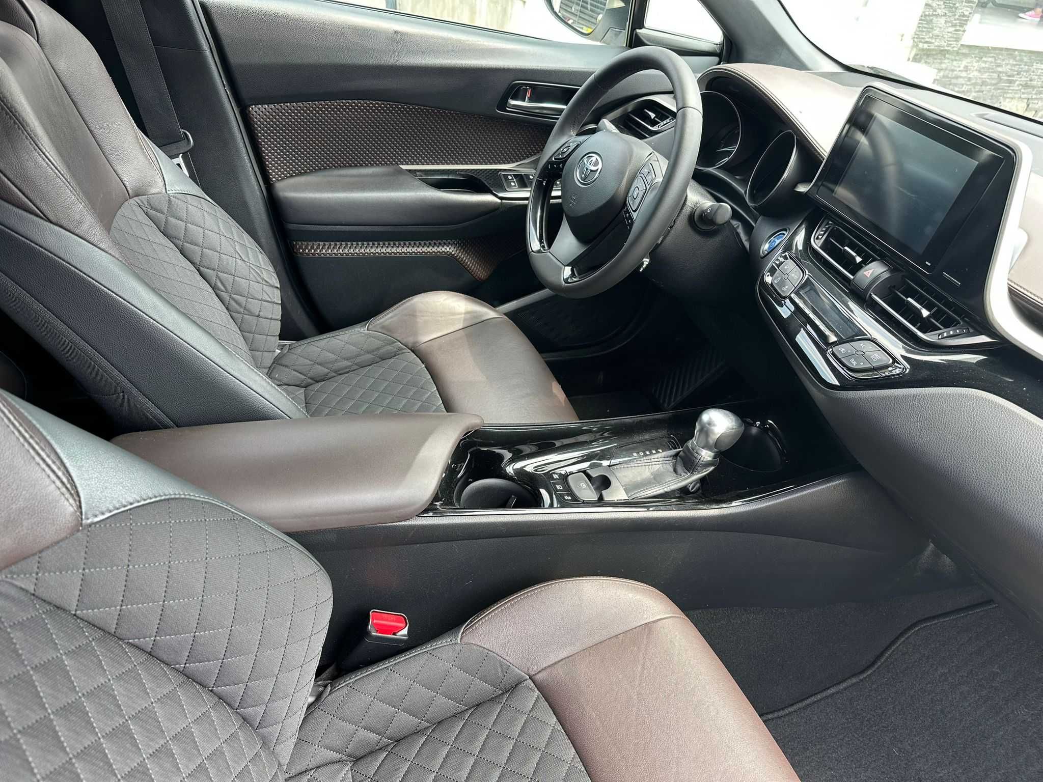 Toyota C-HR 2017 1.8 122 cp Hybrid - Import - Lounge - Hibrid