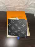 Portofel Louis Vuitton Nou!