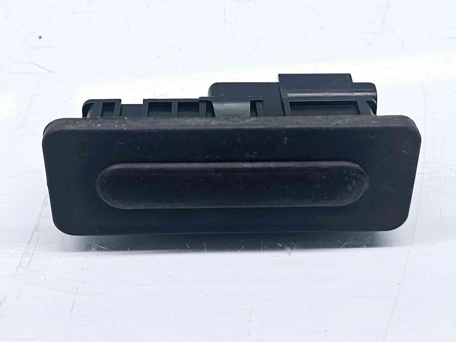Buton deschidere portbagaj  PEUGEOT 208 [Fabr 2012-prezent] 96760283