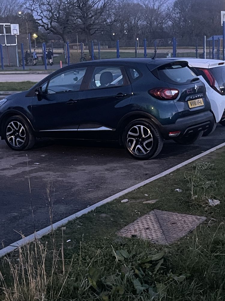 Renault Captur 2018 ,45.000 mile .Volan dreapta proaspat adus din UK
