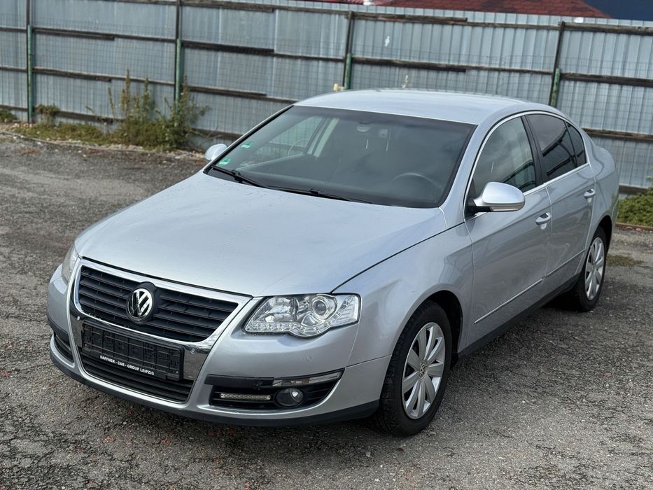 Volkswagen Passat Vw Passat 1.6 Benzina - Recent Adusa Germania