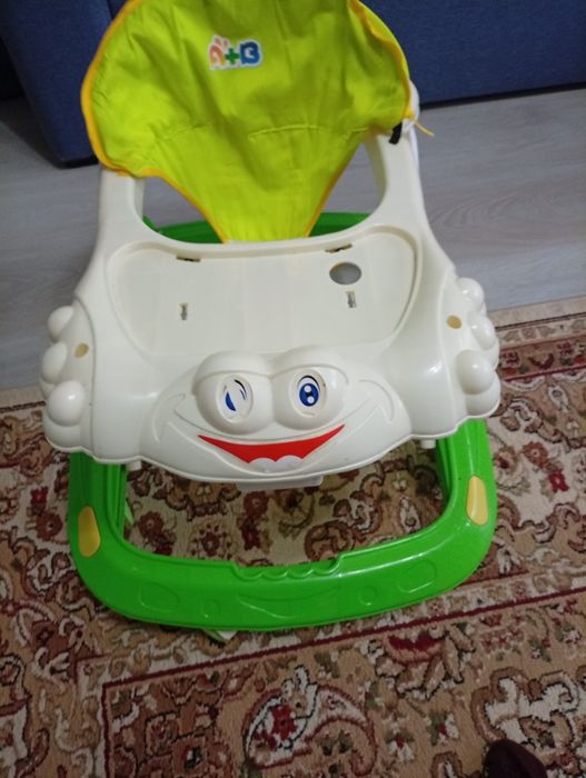 Продам ходунок за 3000