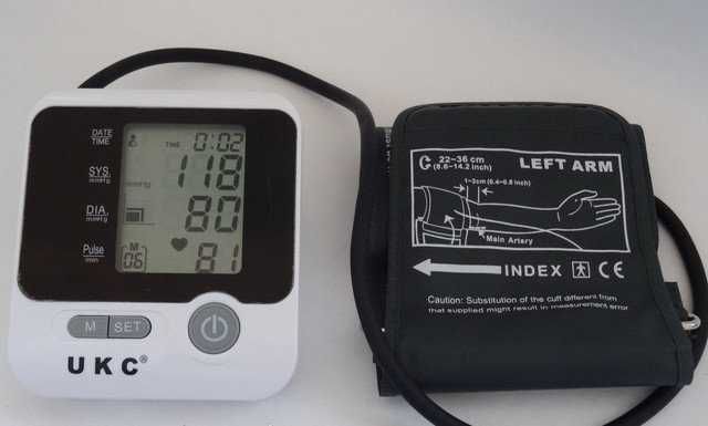 Апарат за измерване на кръвно налягане UKC BLOOD PRESSURE MONITOR