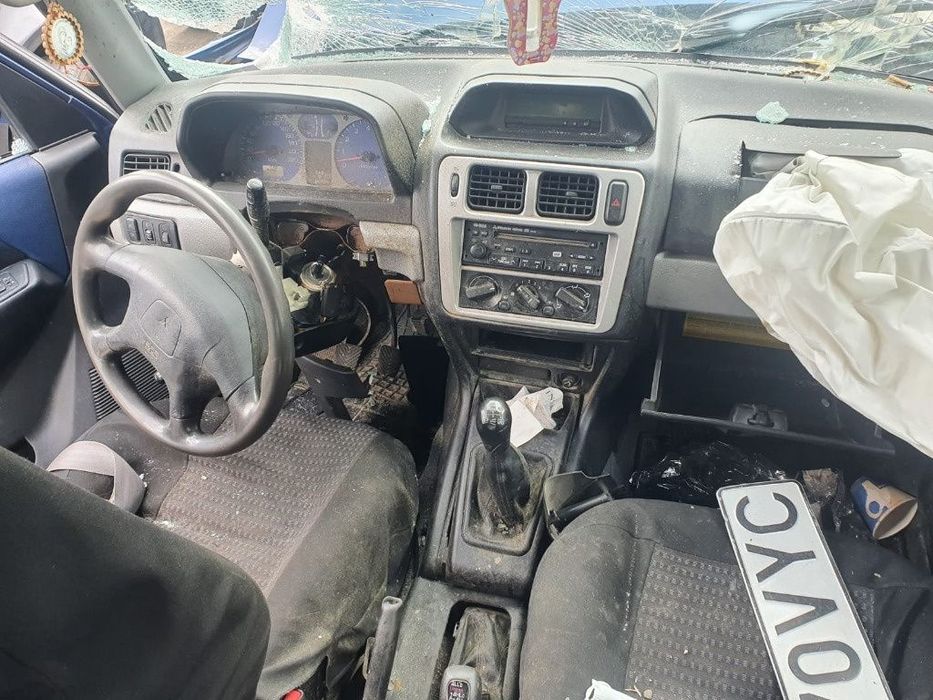 usa portiera stanga dreapta barele longitudinale carlig remorcare complet Mitsubishi Pajero Pinin motor 2.0 benzina 129cp dezmembrez