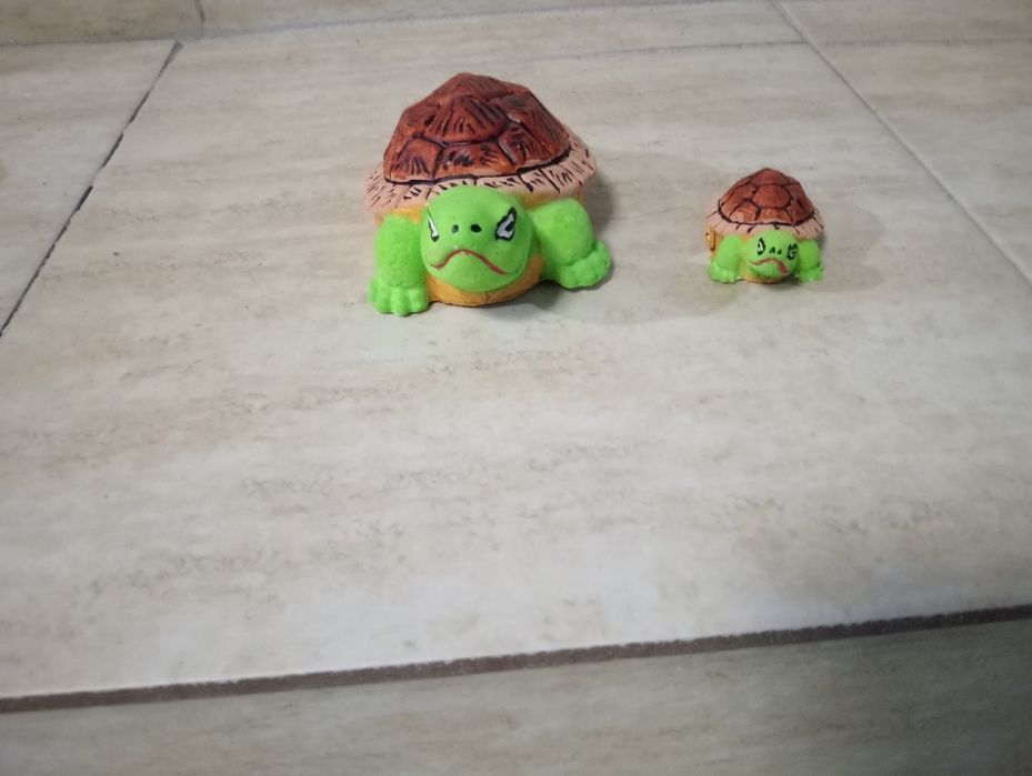 Decorațiuni interioar/exterior sub formă de țestoase