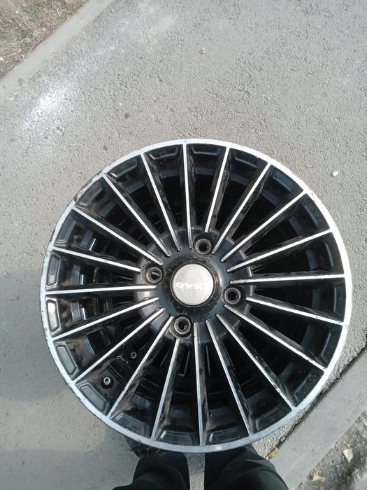 Титанка на 15 от джентра