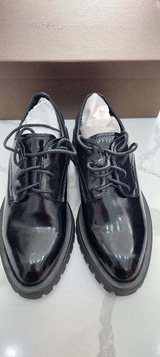 Pantofi noi piele lăcuită culoare neagră