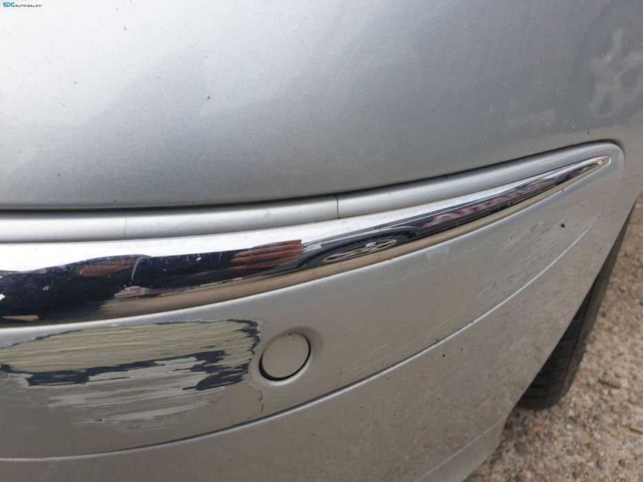 Bandou Stanga cu Locas Senzori Parcare Bara Spoiler Fata cu Imperfectiuni Mercedes Clasa E Class W211 NFL Non Facelift 2002 - 2006 Culoare C775 775 [K3440]