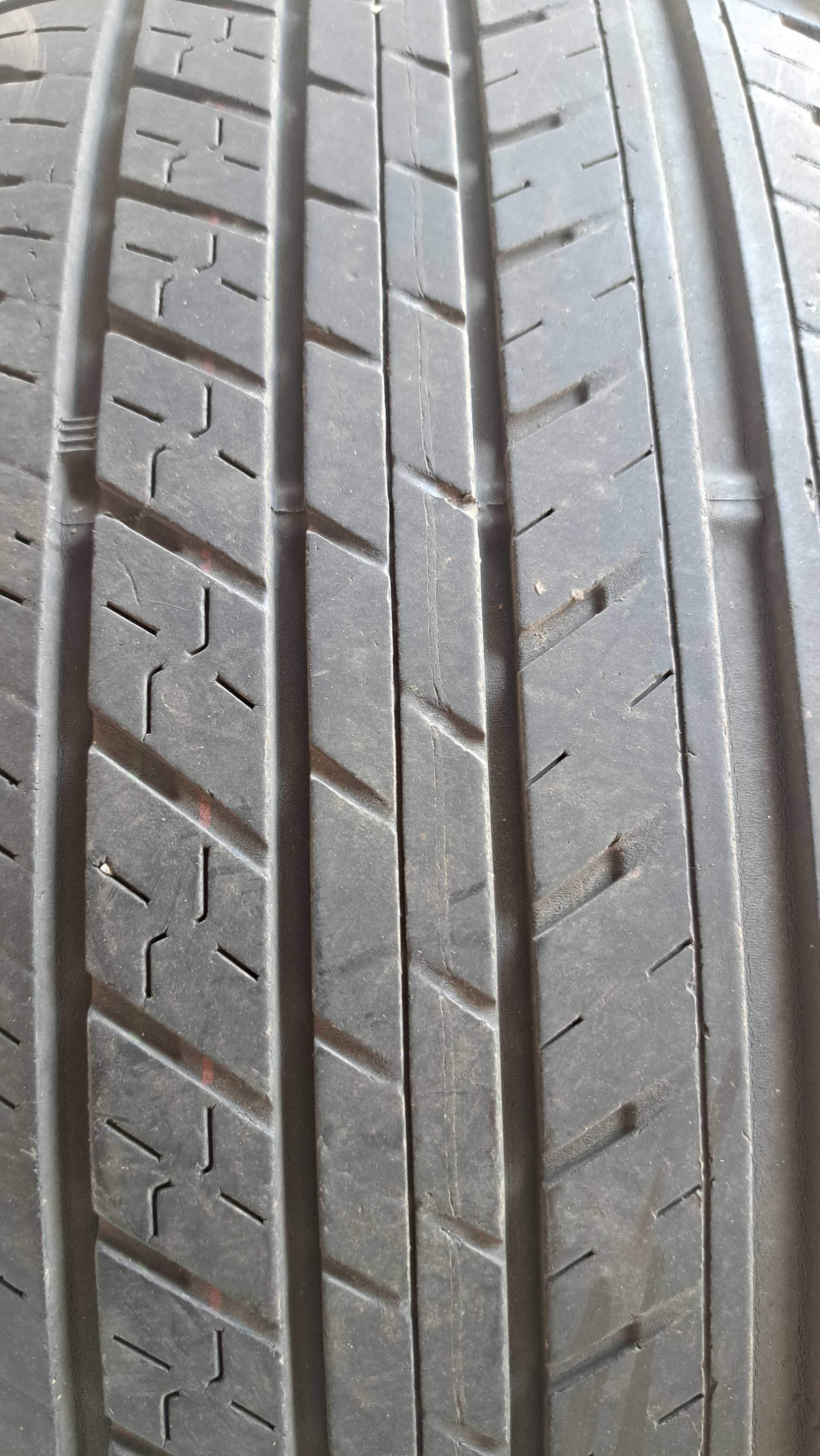 DUNLOP 225 60 R18 VARĂ