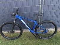 Bicicletă GIANT