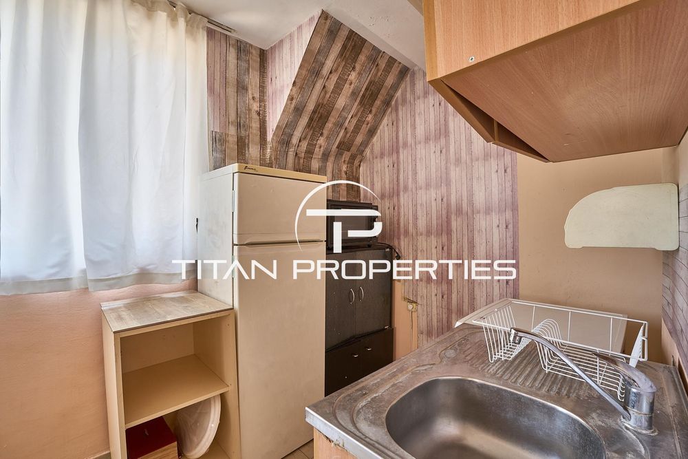 Дава се под наем Двустаен апартамент в Пловдив, Кючук Париж - 56 кв.м за 275 € - Снимка #5