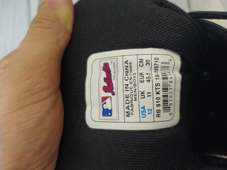 Кроссовки новые спортивные мужские Reebok