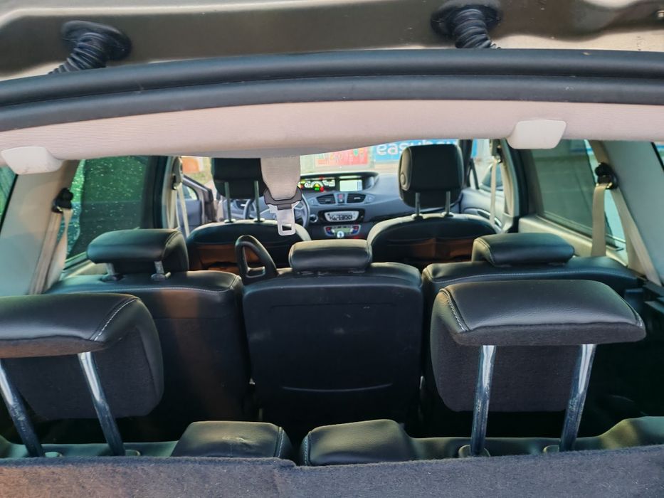 Renault Grand Scenic 3 BOSE 7 LOCURI facelift 2013