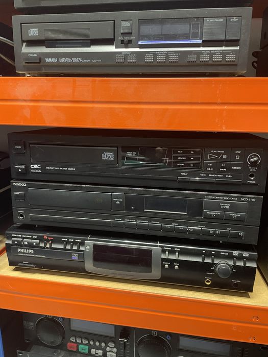 Cd player yamaha philips uher cec schneider fischer nikko universum