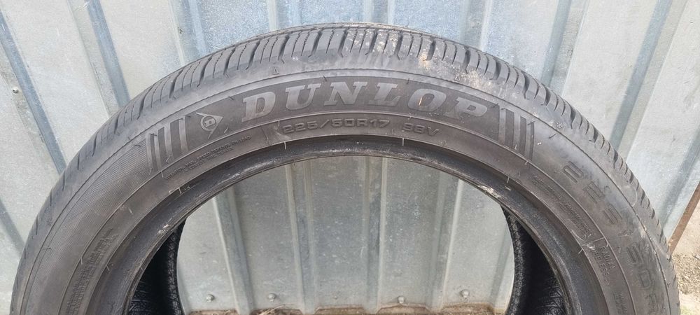 anvelopa Dunlop 225/50/17