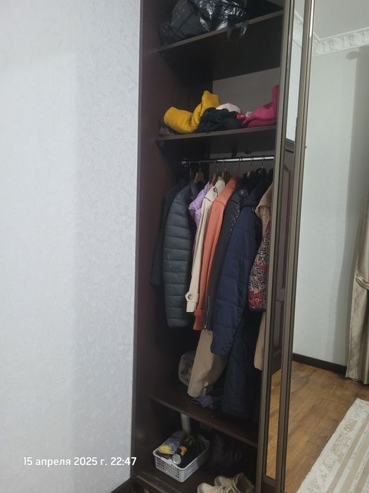 Шкаф купе с большими зеркалами