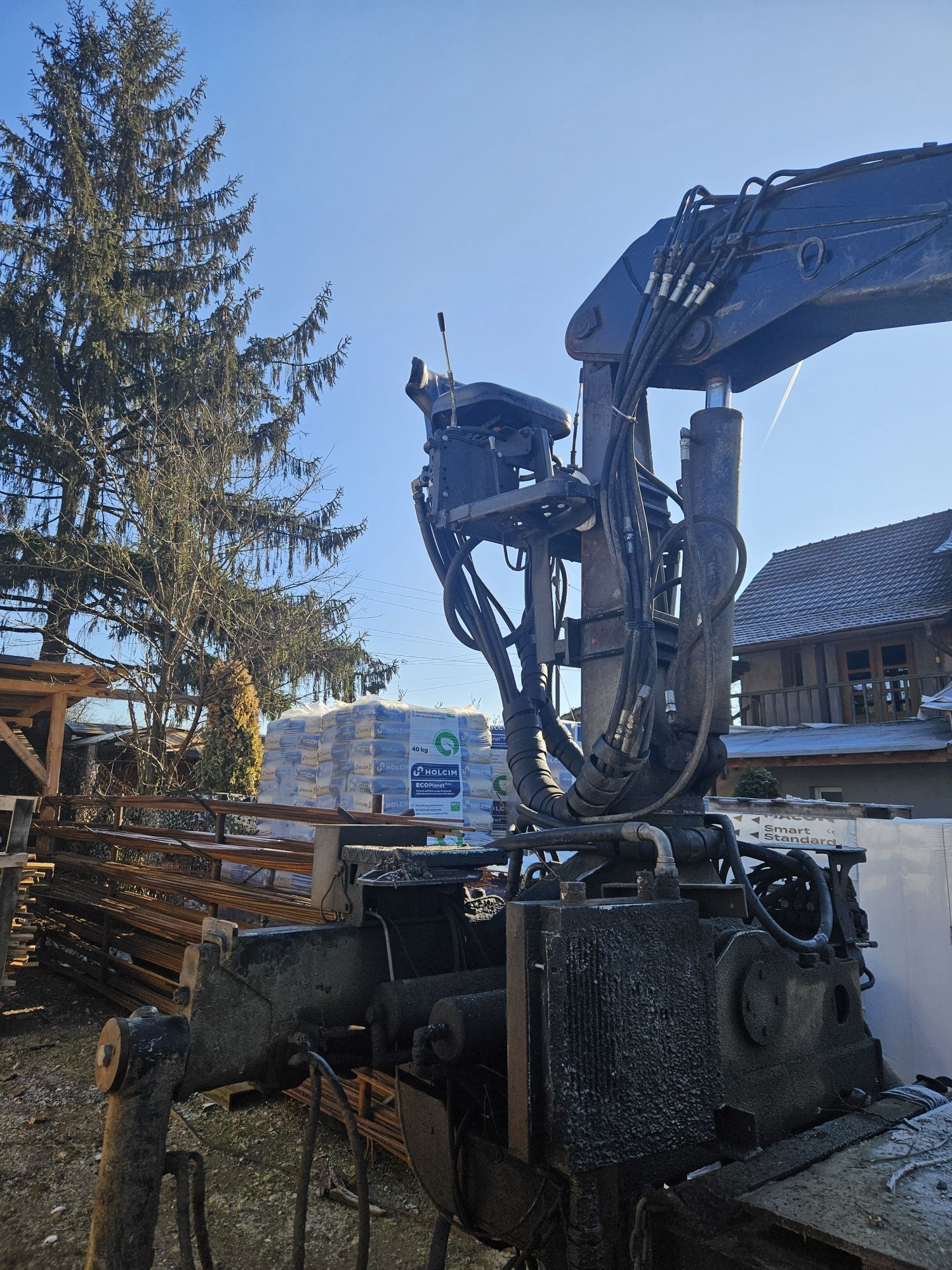 Vând distribuitoare macara  krom v10cx