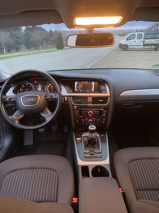 Audi a 4 b 8 2012