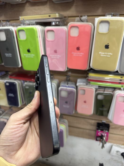 Iphone 15 pro max ideall