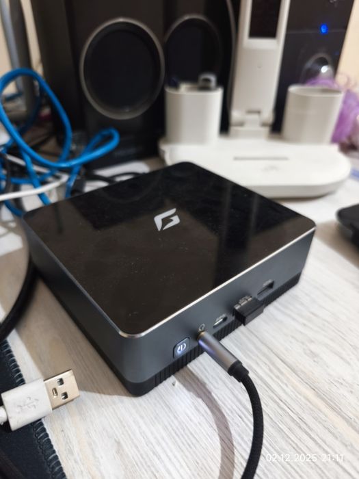 Cyber Geek Nano J1. Mini pc