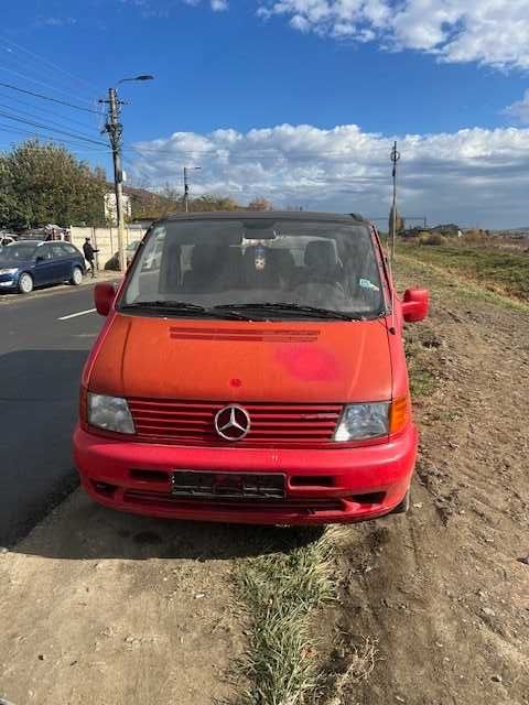 Dezmembrez Mercedes Vito 638 108d 1998 58kw cutie 5 tr Rosu