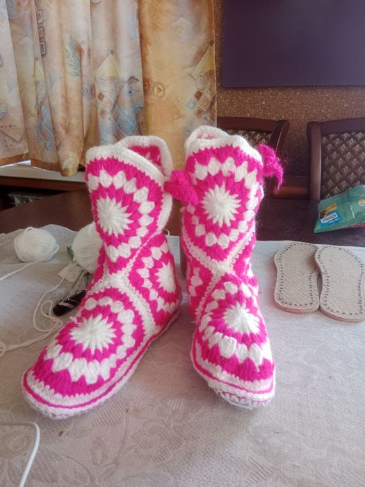Продам сапожки.домашние