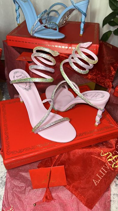 Sandale rene caovilla piele naturala si cizme rene caovilla pe stoc