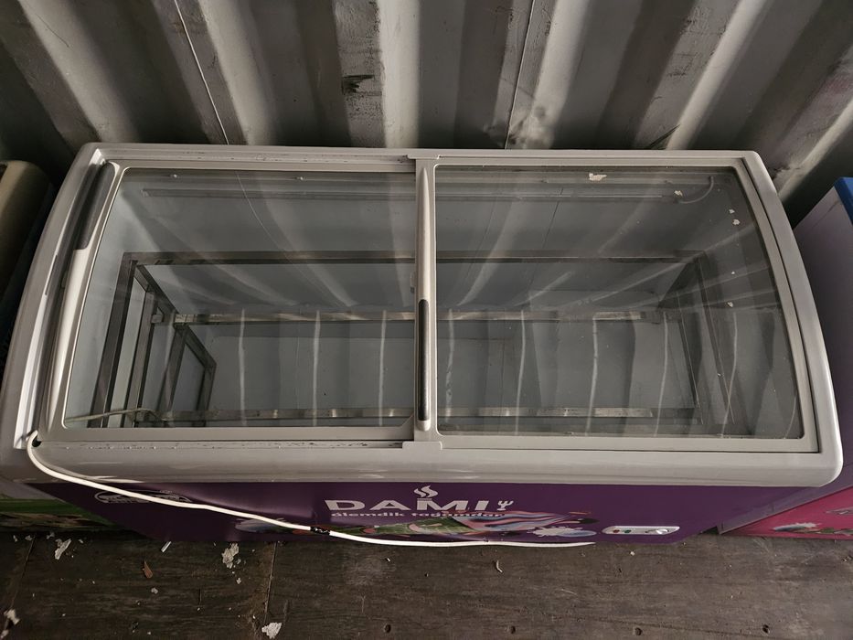 Продам морозильник leadbros