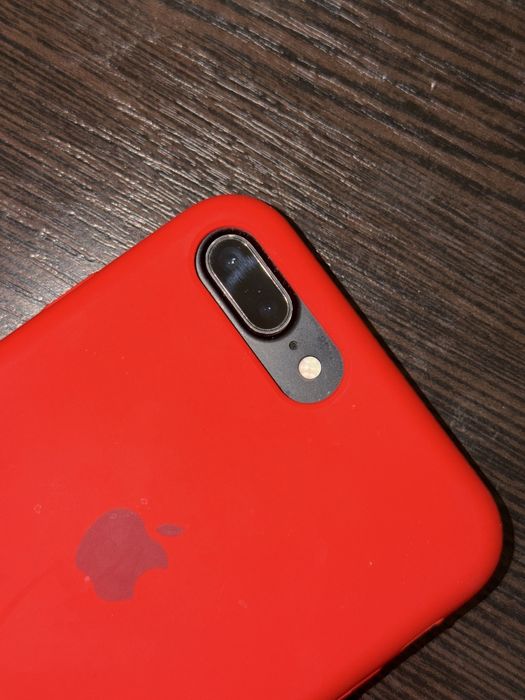 Айфон 7+ 128гб черный, все работает