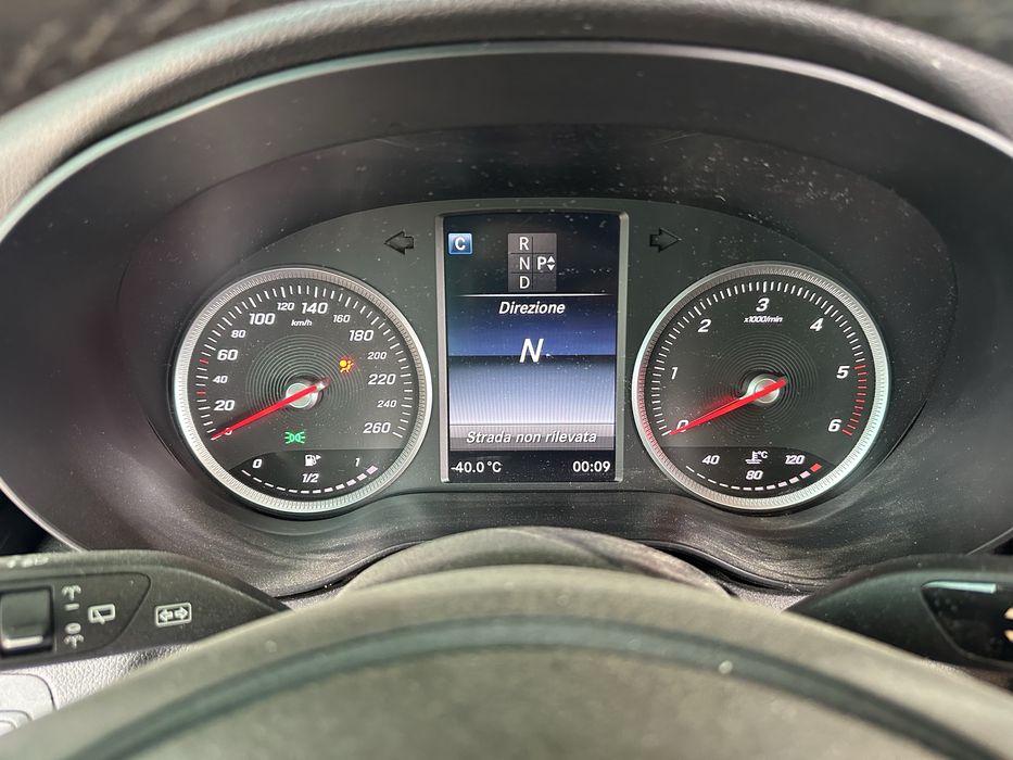 Километраж за W205 Мерцедес Ц класа дизел!