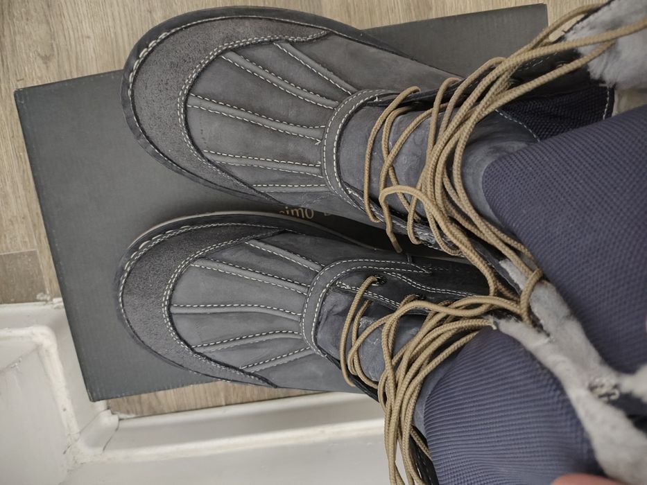 Ugg winterboot aproape noi