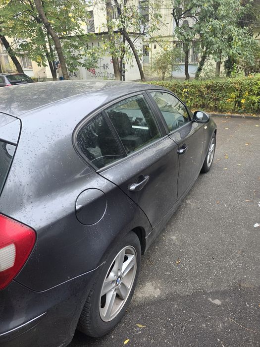 Bmw seria 1 din 2005